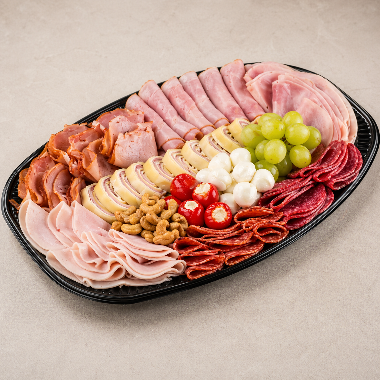 Obložená misa – Ovocie a syrová rolka